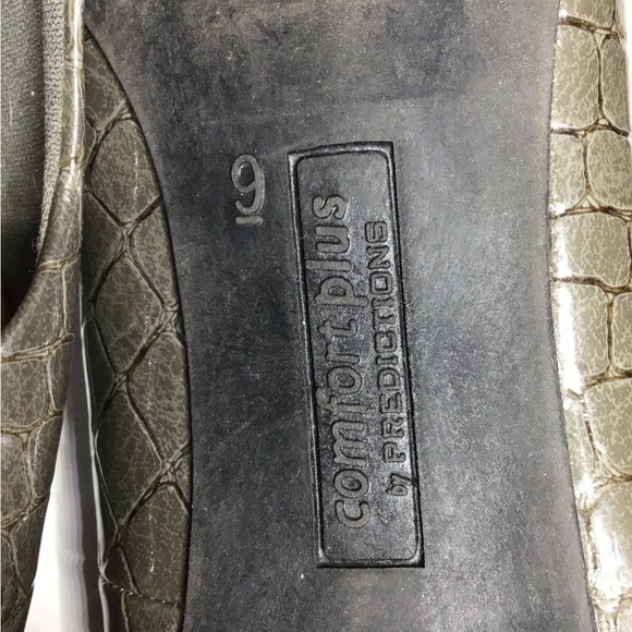 Comfort Plus by Predictions Women’s Faux Reptile Pattern Heels, Gray-Green, sz 9 - Picture 9 of 11